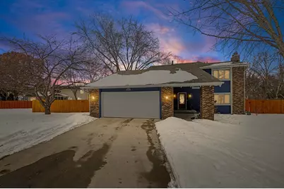 8046 Erie Spur, Chanhassen, MN 55317 - Photo 1