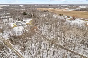 543 60th St NE, Buffalo, MN 55313 - Photo 2