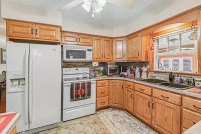 417 S Fairview Drive, Luverne, MN 56156 - Photo 6