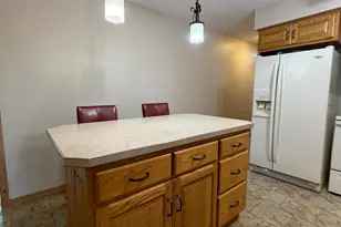 417 S Fairview Dr, Luverne, MN 56156 - Photo 8