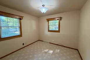 417 S Fairview Dr, Luverne, MN 56156 - Photo 22