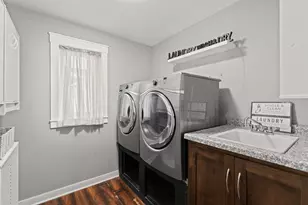 1909 Spruce Meadows Dr SE, Rochester, MN 55904 - Photo 20