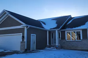 1909 Spruce Meadows Dr SE, Rochester, MN 55904 - Photo 32