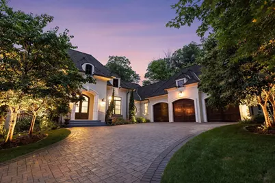 405 Carpenters Point, Wayzata, MN 55391 - Photo 2