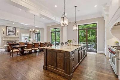 405 Carpenters Point, Wayzata, MN 55391 - Photo 14