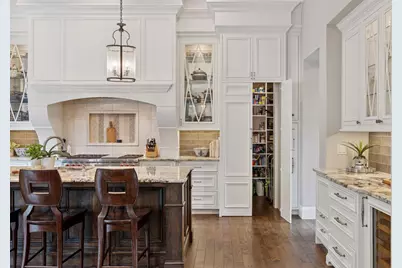 405 Carpenters Point, Wayzata, MN 55391 - Photo 12