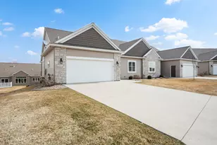 3106 Ivory Rd NE, Rochester, MN 55906 - Photo 2