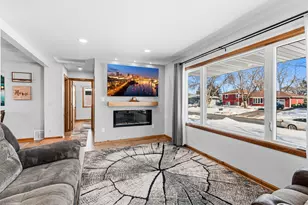 10804 Monroe Dr NE, Blaine, MN 55434 - Photo 4