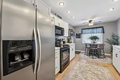 5101 Balmoral Lane, Bloomington, MN 55437 - Photo 8