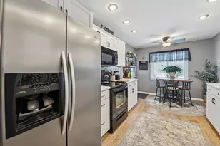 5101 Balmoral Ln, Bloomington, MN 55437 - Photo 8