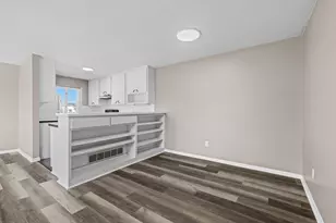 11101 Drake St NW, Coon Rapids, MN 55433 - Photo 10