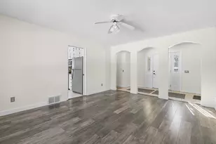 5885 Hidden Oaks Cir SE, Prior Lake, MN 55372 - Photo 4