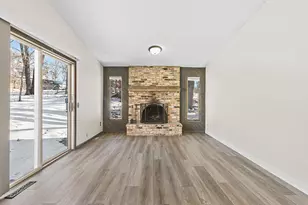 5885 Hidden Oaks Cir SE, Prior Lake, MN 55372 - Photo 10