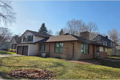 624 10th Street SW, Willmar, MN 56201 - Photo 1