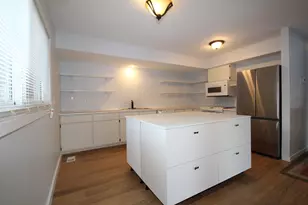 5545 Shorewood Ln, Excelsior, MN 55331 - Photo 10