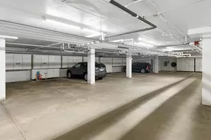 7605 Edinborough Way, Edina, MN 55435 - Photo 16