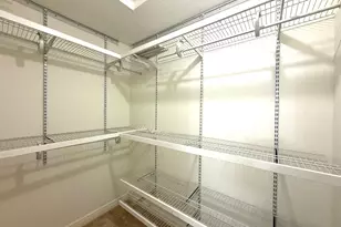 7605 Edinborough Way, Edina, MN 55435 - Photo 10