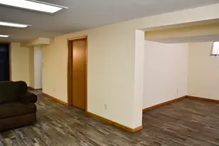 1102 Grand Ave, Worthington, MN 56187 - Photo 18