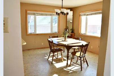 1102 Grand Avenue, Worthington, MN 56187 - Photo 10