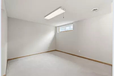 618 Oak Park Lane, Hopkins, MN 55343 - Photo 24