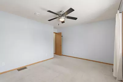 618 Oak Park Lane, Hopkins, MN 55343 - Photo 16