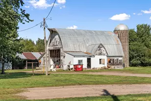 1642 S Hill Ave, Ogilvie, MN 56358 - Photo 22