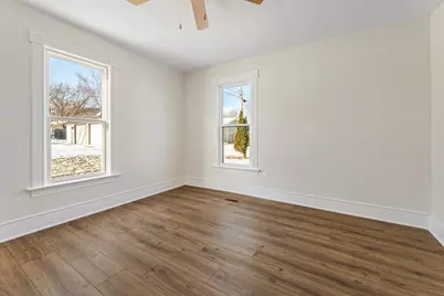 516 Campbell Avenue, Wabasha, MN 55981 - Photo 16