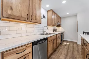 516 Campbell Ave, Wabasha, MN 55981 - Photo 8