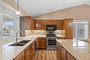 15247 Krypton Terrace NW, Ramsey, MN 55303 - Photo 10