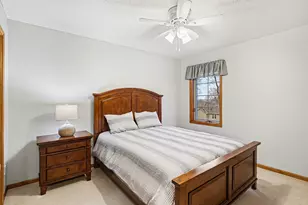 12585 Dover Dr, Apple Valley, MN 55124 - Photo 22