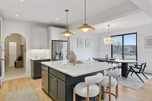 4589 Sunset Ln, Excelsior, MN 55331 - Photo 20