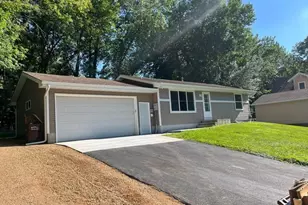 1906 Hawk Trail, Buffalo, MN 55313 - Photo 2