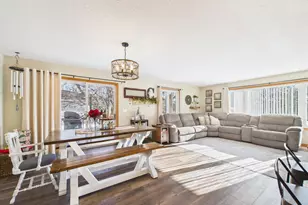 510 E 8th St, Starbuck, MN 56381 - Photo 4