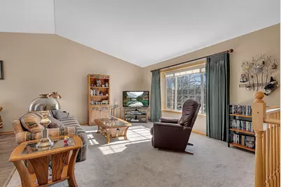 1819 Tyler Path, Saint Cloud, MN 56301 - Photo 2