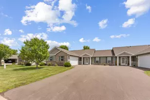 1430 S Irving Ave, Rush City, MN 55069 - Photo 1