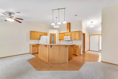 1430 S Irving Avenue, Rush City, MN 55069 - Photo 8