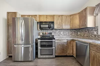 3324 39th Avenue S, Fargo, ND 58104 - Photo 10