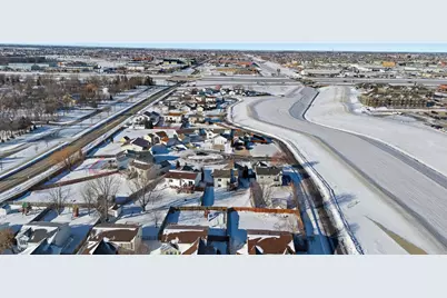 3324 39th Avenue S, Fargo, ND 58104 - Photo 34