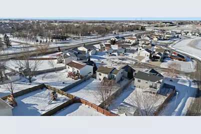 3324 39th Avenue S, Fargo, ND 58104 - Photo 32