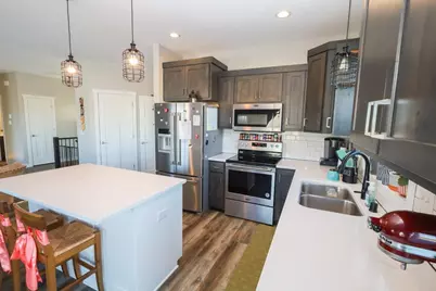 337 6th Street SE, Dover, MN 55929 - Photo 8