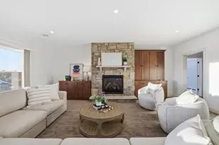 5425 Niagara Ln N, Plymouth, MN 55446 - Photo 20