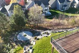 5425 Niagara Ln N, Plymouth, MN 55446 - Photo 6