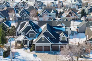 5425 Niagara Ln N, Plymouth, MN 55446 - Photo 8