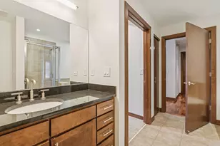 317 Groveland Ave, Minneapolis, MN 55403 - Photo 20