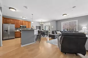 139 Stallion Ln, Circle Pines, MN 55014 - Photo 6