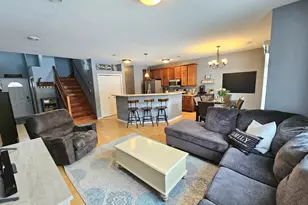 139 Stallion Ln, Circle Pines, MN 55014 - Photo 8