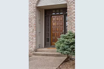 1337 Woodland Drive SW, Rochester, MN 55902 - Photo 12