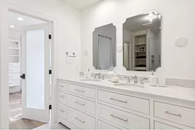 101 Center Street, Excelsior, MN 55331 - Photo 12