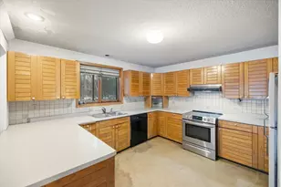 5617 47th St SE, Saint Cloud, MN 56304 - Photo 16