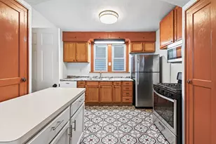 694 Desoto St, Saint Paul, MN 55130 - Photo 1